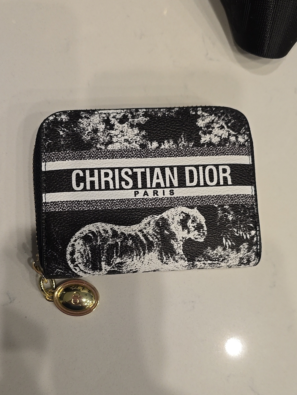 D'ior Black and White Christian Dior Paris Zip Card Holder with Gold-Tone Pull
